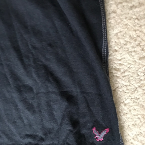 8 American Eagle tees. - Picture 2 of 8